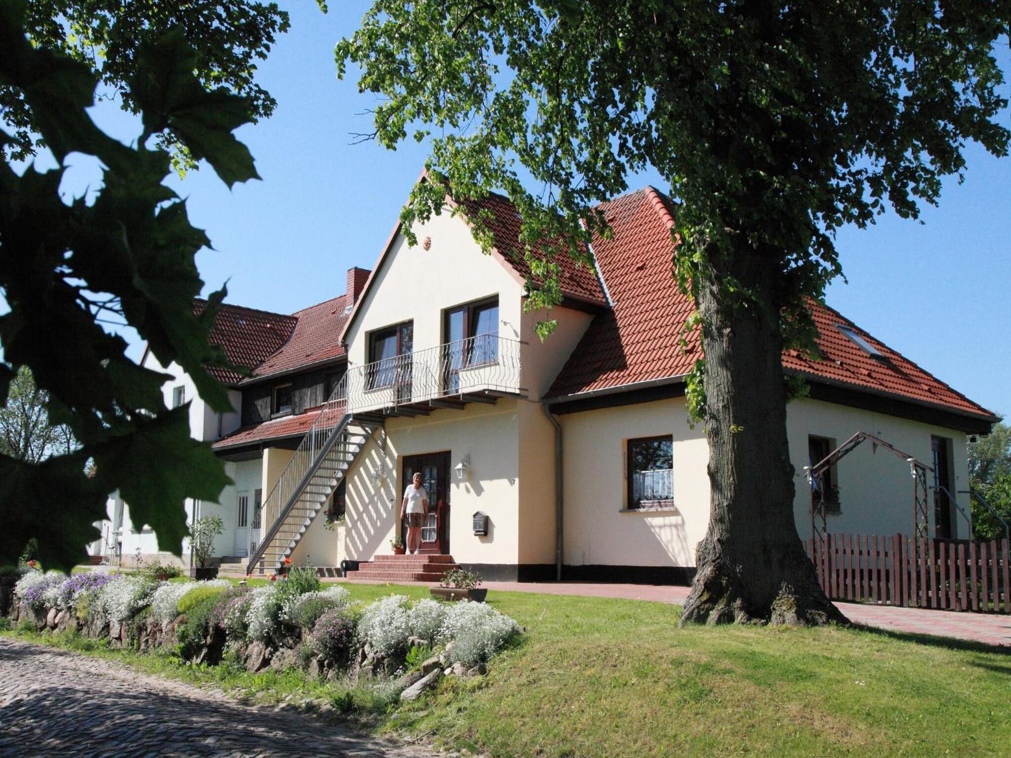 Snug Apartment In Kr Pelin Germany Klein Nienhagen Esterno foto