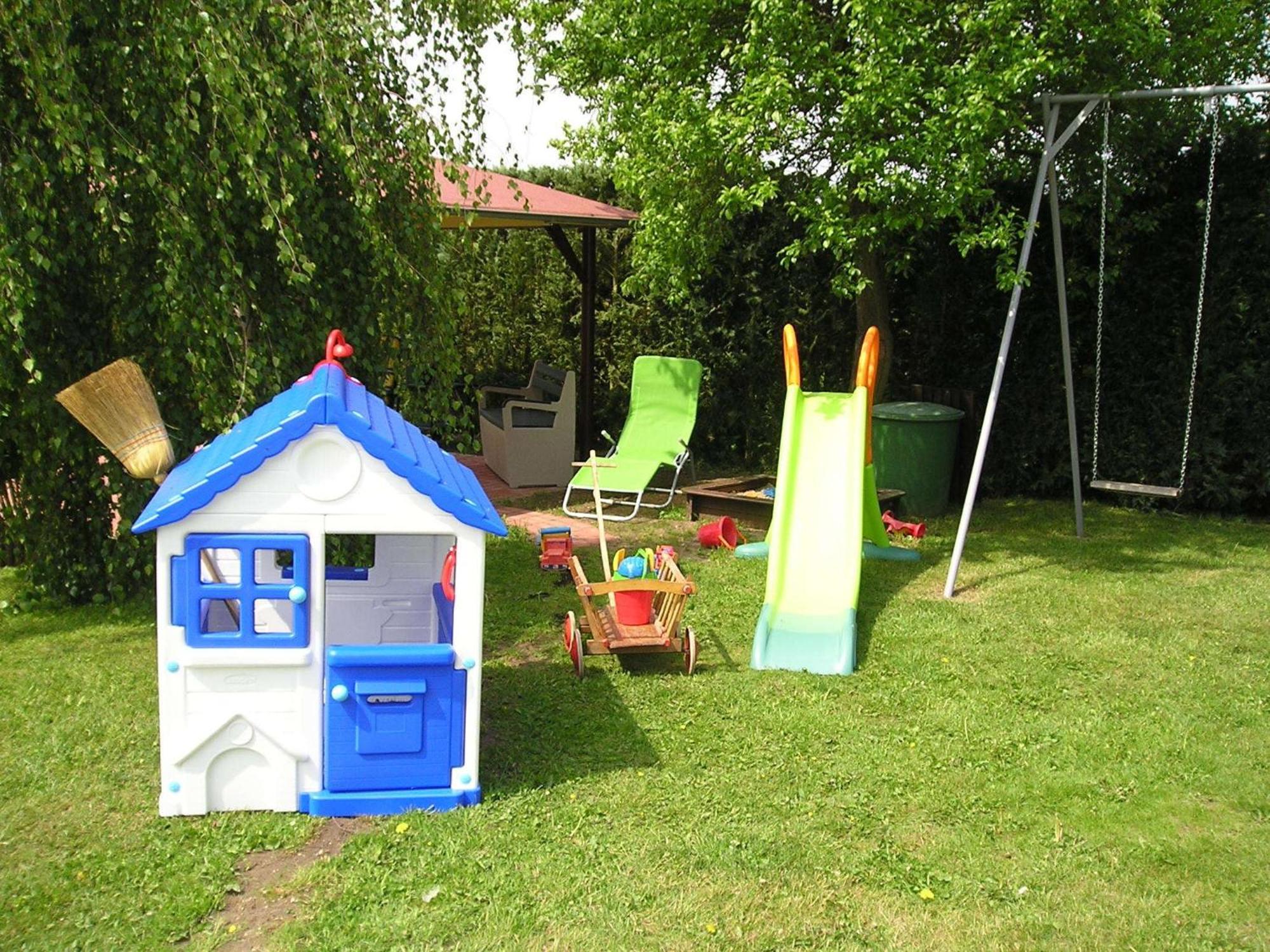 Snug Apartment In Kr Pelin Germany Klein Nienhagen Esterno foto